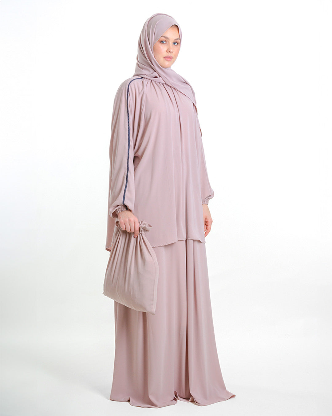 Nuqta Two-Piece